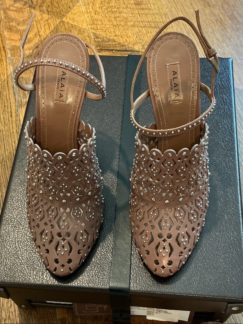 NWT Alaia Brown Laser-Cut Studded Leather Stilettos